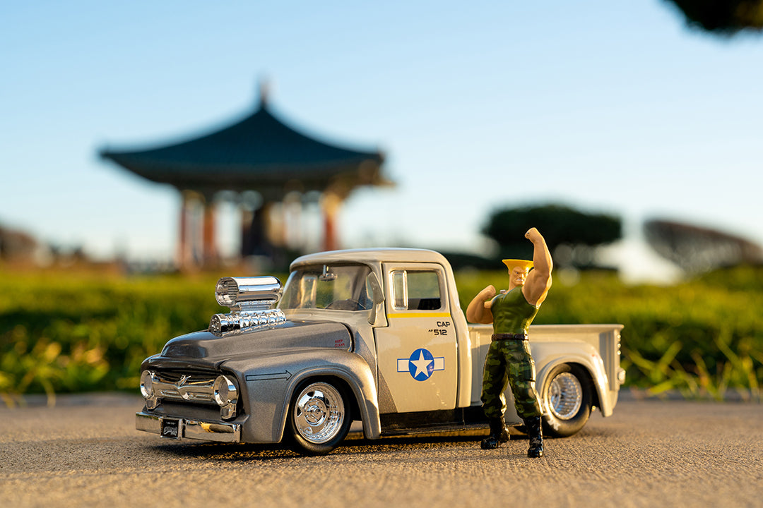 Street Fighter, Guile & 1956 Ford F-100, 1:24 Scale Vehicle & 2.75 Fi –  Jada Toys