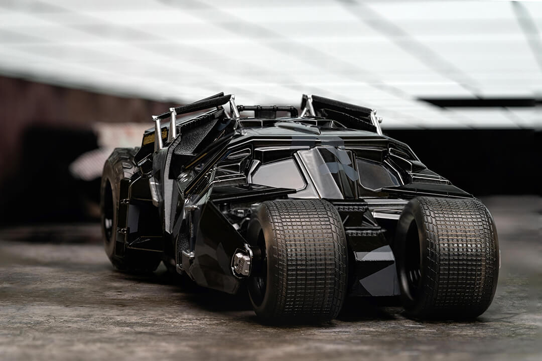 The Dark Trilogy Batmobile & Batman, Scale Vehicle Jada Toys