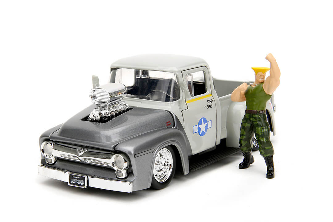 STREET FIGHTER - Guile & 1956 Ford F-100 - 1:24 : :  Figurines Jada Toys Street Fighter