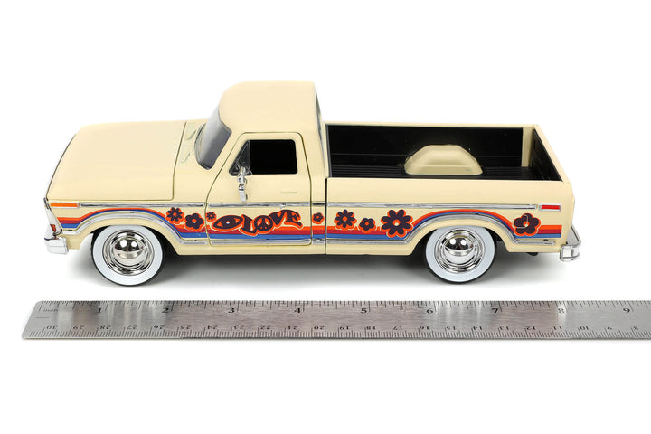I Love The...70's 1979 Ford F-150 1:24 Scale Vehicle