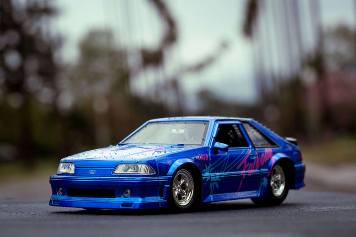 I Love The...80's 1989 Ford Mustang GT 1:24 Scale Vehicle